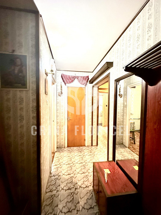 Vanzare apartament decomandat  3 camere - 70 mp - necesita renovare - Dorobanti