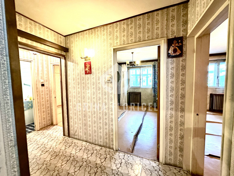 Vanzare apartament decomandat  3 camere - 70 mp - necesita renovare - Dorobanti