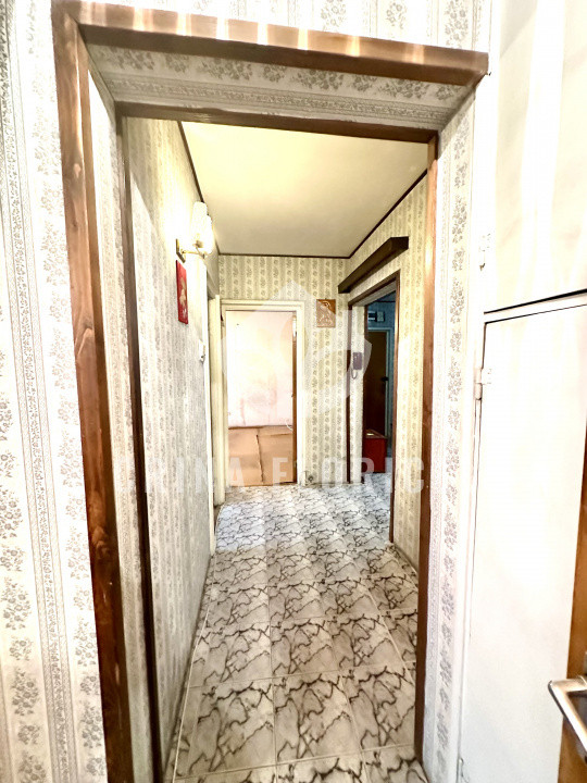 Vanzare apartament decomandat  3 camere - 70 mp - necesita renovare - Dorobanti