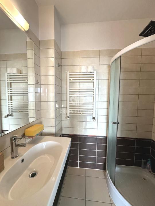 Inchiriere 3 camere - 131 mp - terasa 40 mp - vedere panoramica - ASMITA GARDENS