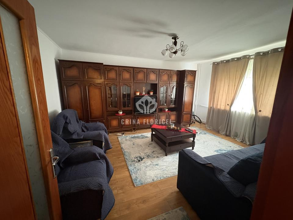 Apartament 3 camere - decomandat - 80 mp - igienizat - UNIRII / NERVA TRAIAN