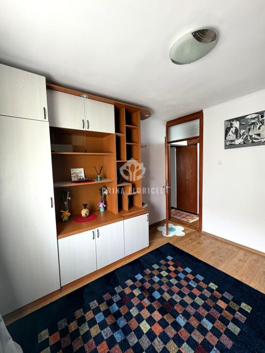 Apartament 3 camere - decomandat - 80 mp - igienizat - UNIRII / NERVA TRAIAN