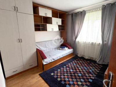 Apartament 3 camere - decomandat - 80 mp - igienizat - UNIRII / NERVA TRAIAN