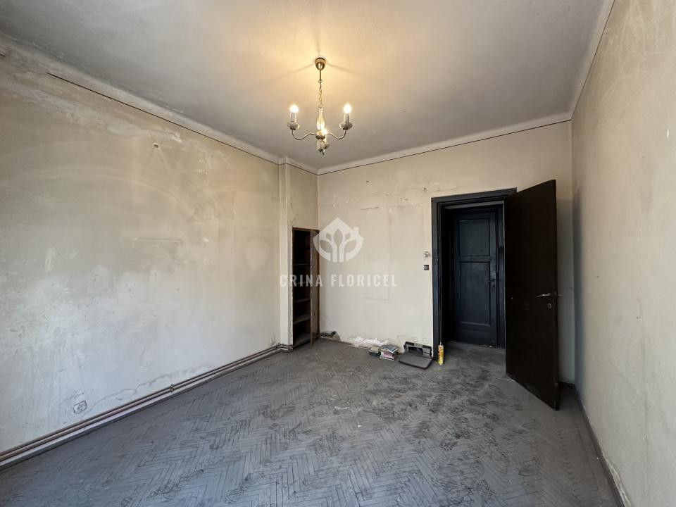 Vanzare 4 camere - 117 mp - super locatie - Calea Victoriei - hotel Novotel