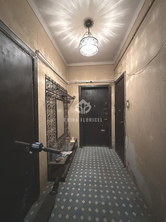 Vanzare 4 camere - 117 mp - super locatie - Calea Victoriei - hotel Novotel