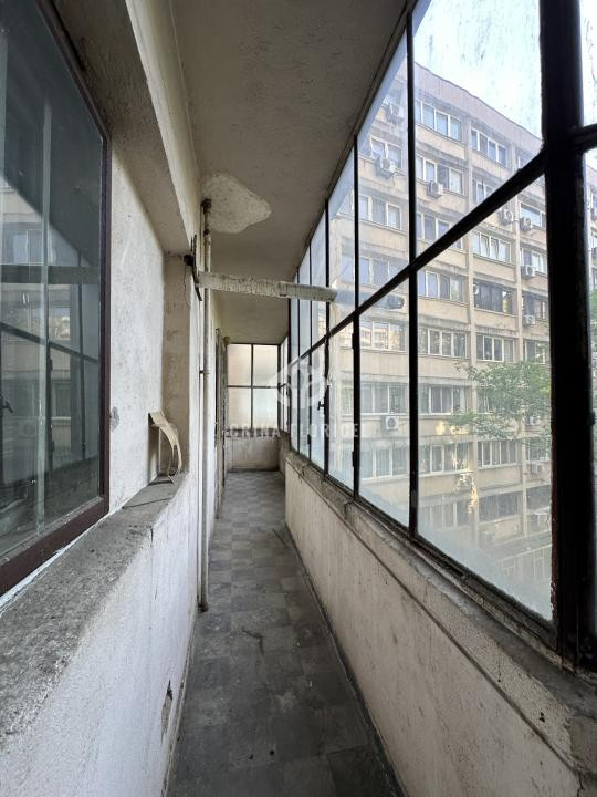 Vanzare 4 camere - 117 mp - super locatie - Calea Victoriei - hotel Novotel