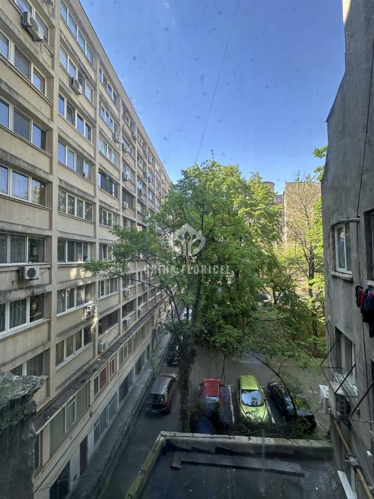 Vanzare 4 camere - 117 mp - super locatie - Calea Victoriei - hotel Novotel