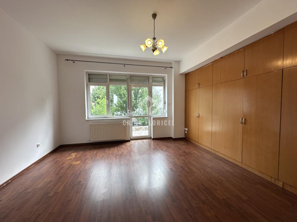 Inchiriere vila 316 mp, teren 428 mp  - Resedinta / sediu firma - Herastrau
