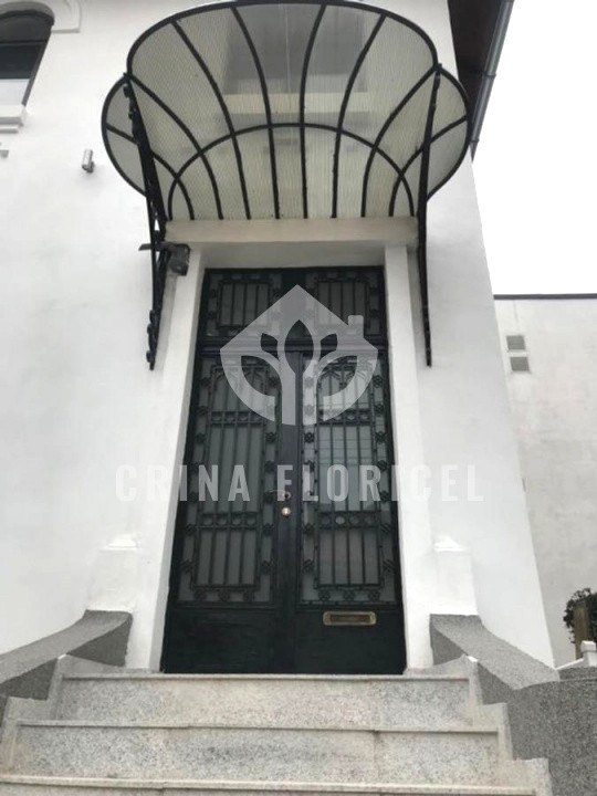 Vilă deosebită 350 mp, curte & Grădină, 2 Parcări, zona Kiseleff