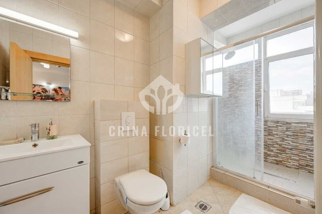 Apartament 4 camere ,200 mp utili, 3 băi, 2 parcări , zona Floreasca