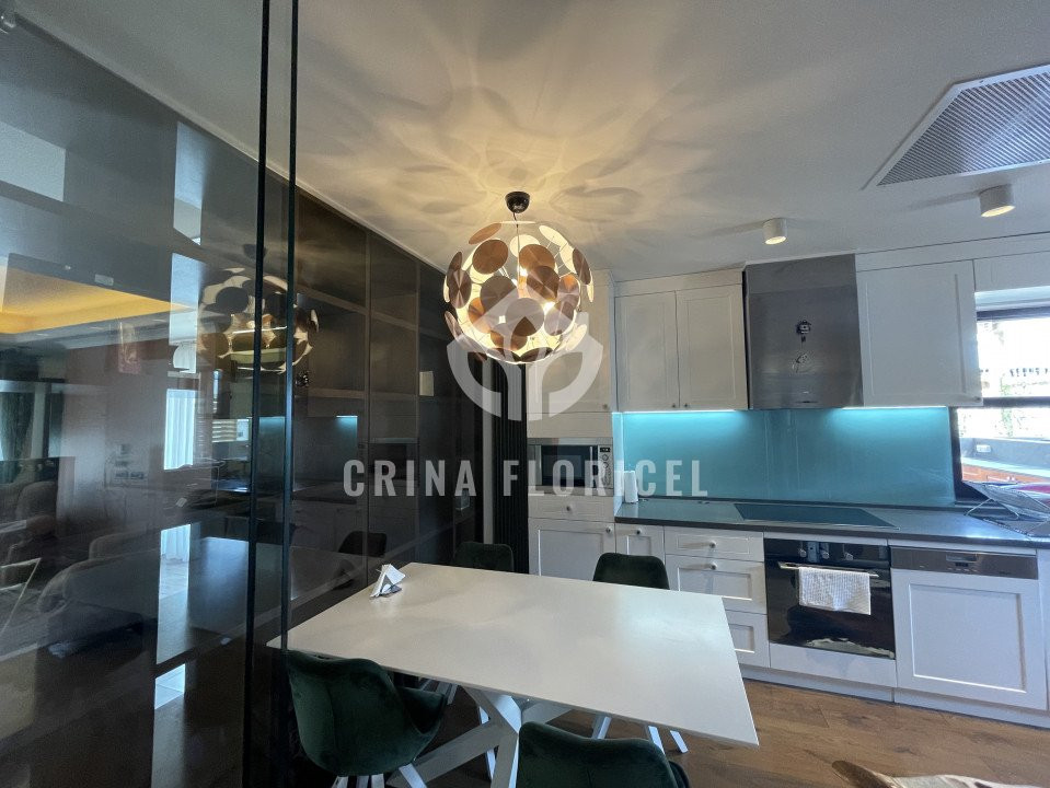 Inchiriere PENTHOUSE spectaculos Herastrau- 6 camere - 200 mp - terase 200 mp