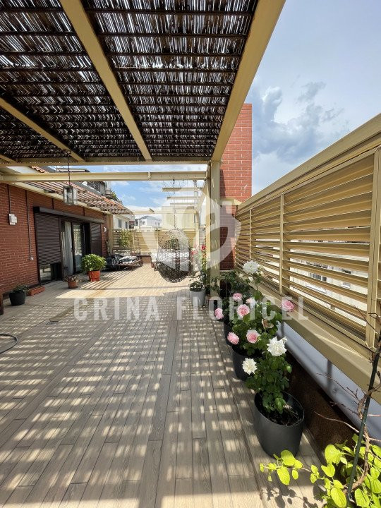 Inchiriere PENTHOUSE spectaculos Herastrau- 6 camere - 200 mp - terase 200 mp