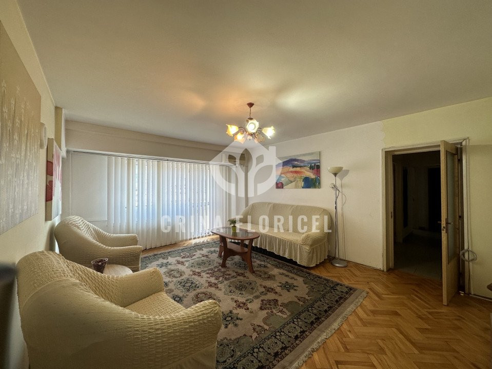 OPORTUNITATE !!! Vanzare apartament 4 camere - 100 mp utili - Piata Victoriei