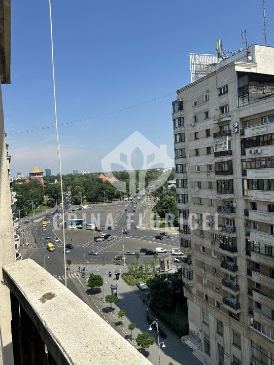 OPORTUNITATE !!! Vanzare apartament 4 camere - 100 mp utili - Piata Victoriei