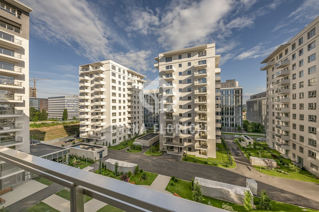 Studio dublu de vanzare - LUXURIA