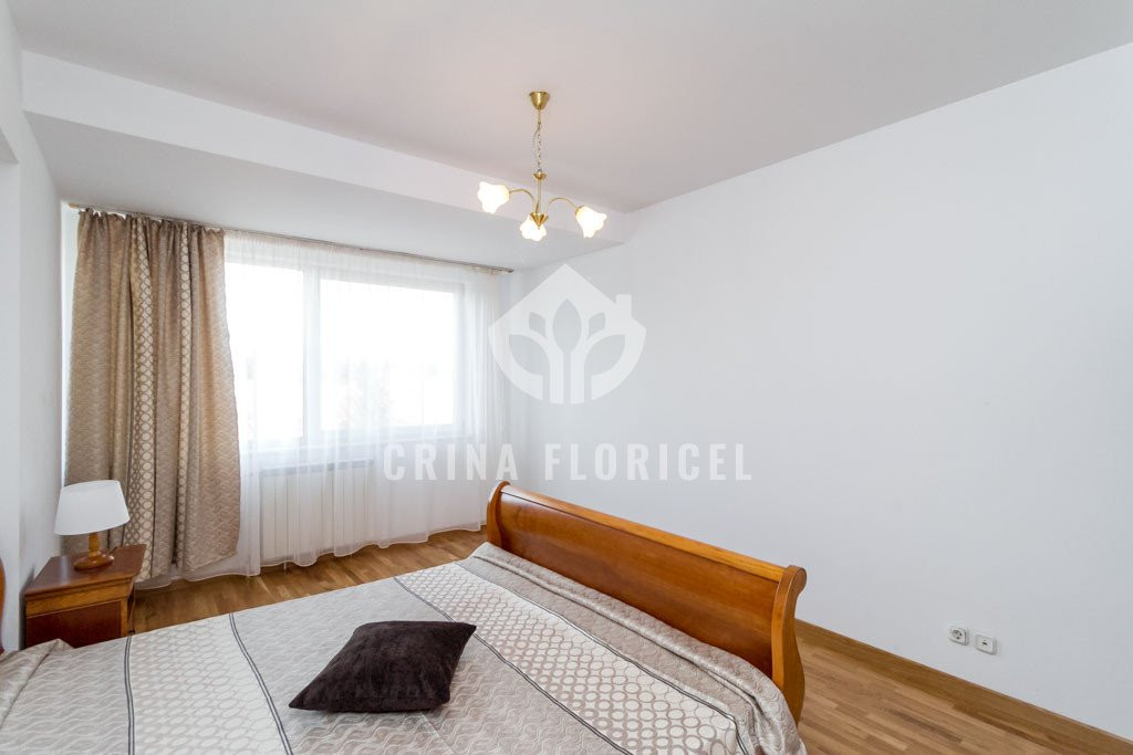 Inchiriere 4 camere - loc parcare - Primaverii 
