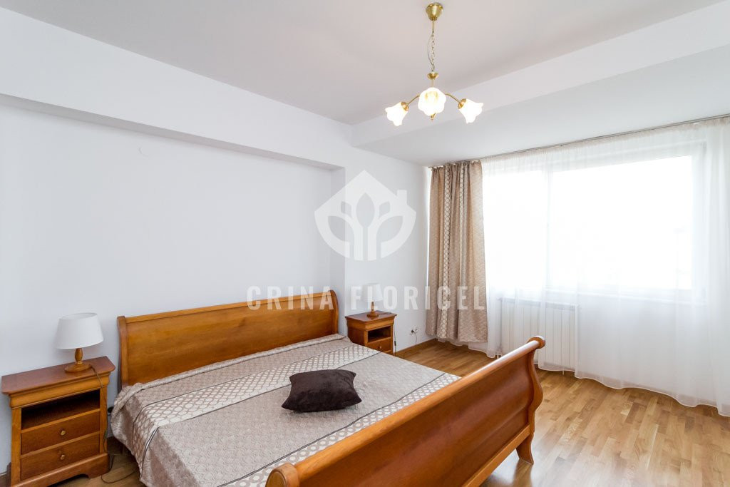 Inchiriere 4 camere - loc parcare - Primaverii 