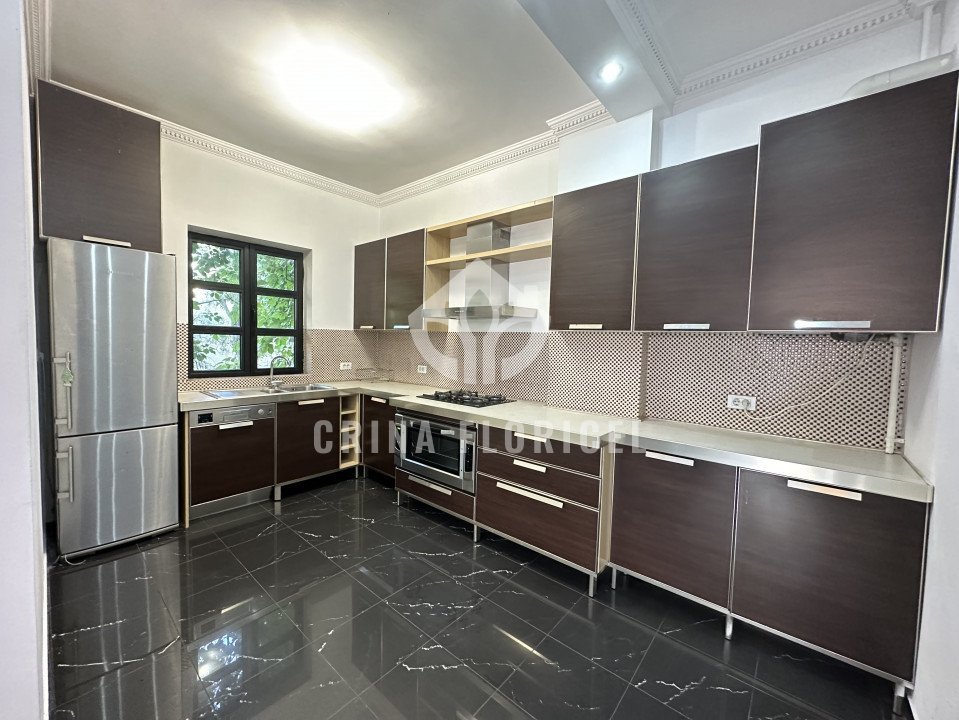 Inchiriere duplex 190 mp in vila cu curte - Aviatorilor / Kiseleff