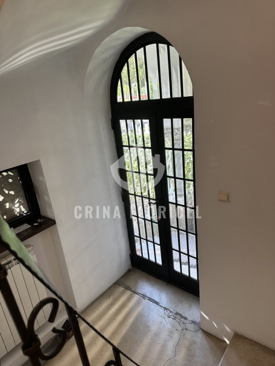 Inchiriere duplex 190 mp in vila cu curte - Aviatorilor / Kiseleff