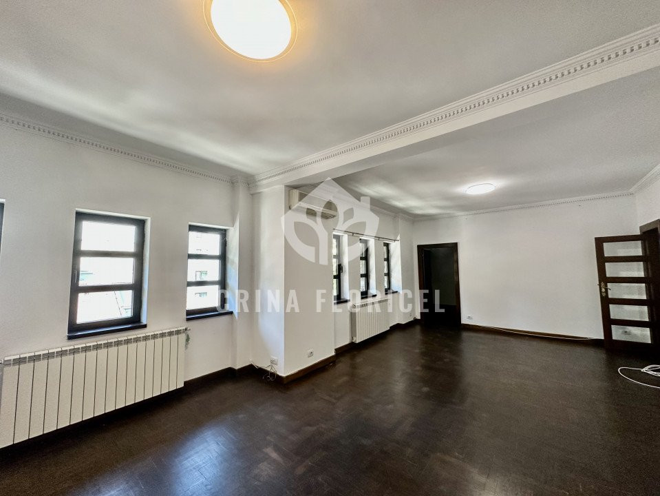 Inchiriere duplex 190 mp in vila cu curte - Aviatorilor / Kiseleff