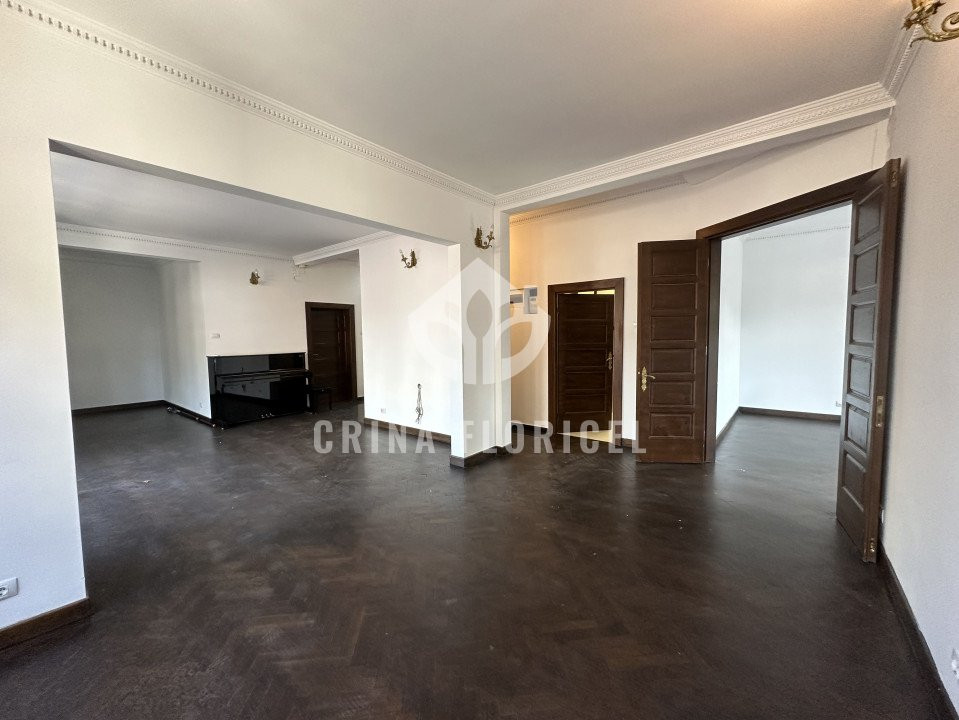 Inchiriere duplex 190 mp in vila cu curte - Aviatorilor / Kiseleff