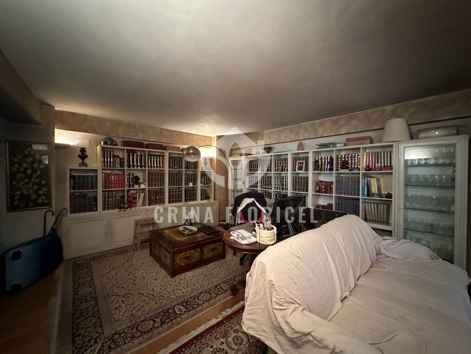 Vanzare Vila spectaculoasa cu cea mai frumoasa terasa de pe acoperis din Domenii