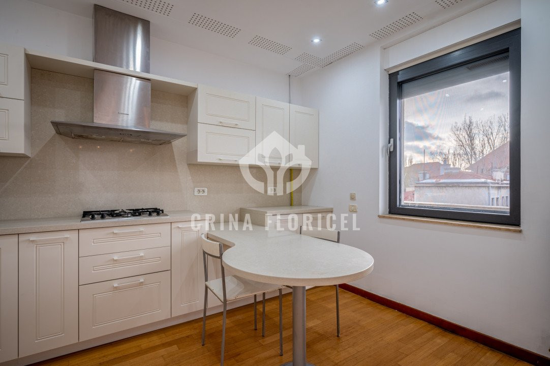 Penthouse 4 camere RENOVAT , terase 97 mp - Dorobanti Capitale