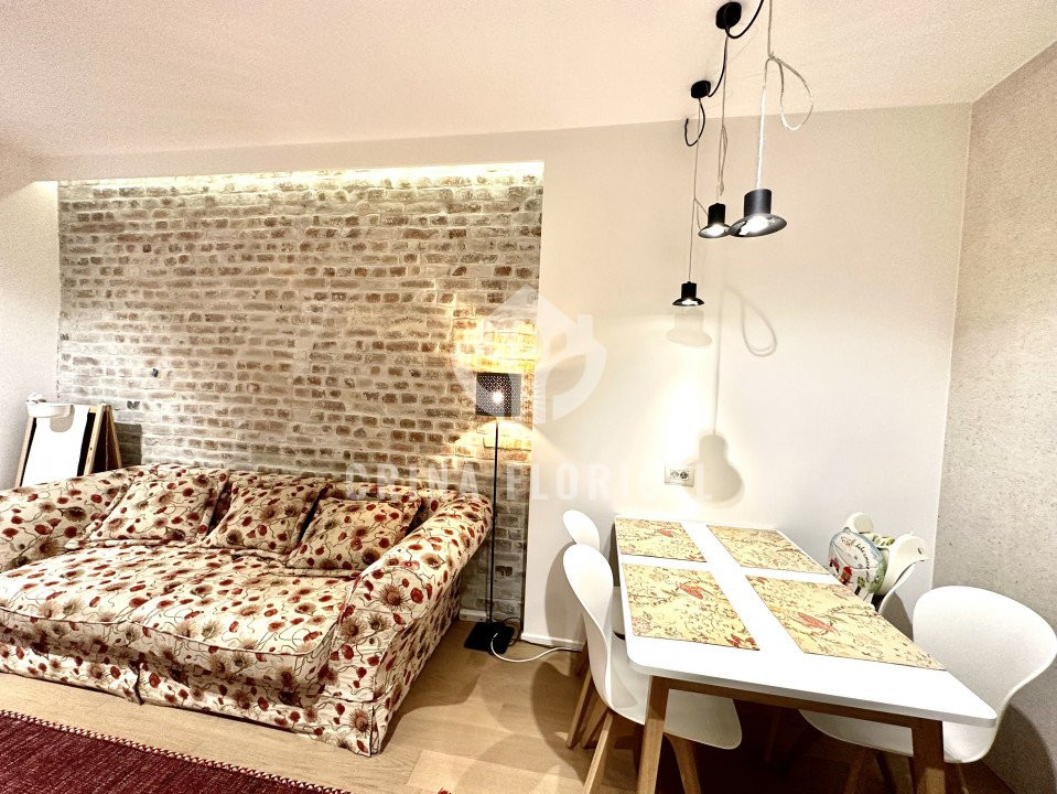 Vanzare 3 camere + camera serviciu 14 mp cu baie proprie- Primaverii