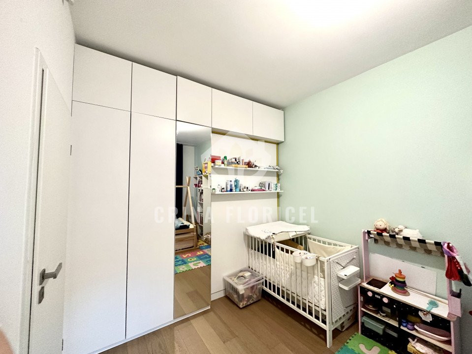 Vanzare 3 camere + camera serviciu 14 mp cu baie proprie- Primaverii