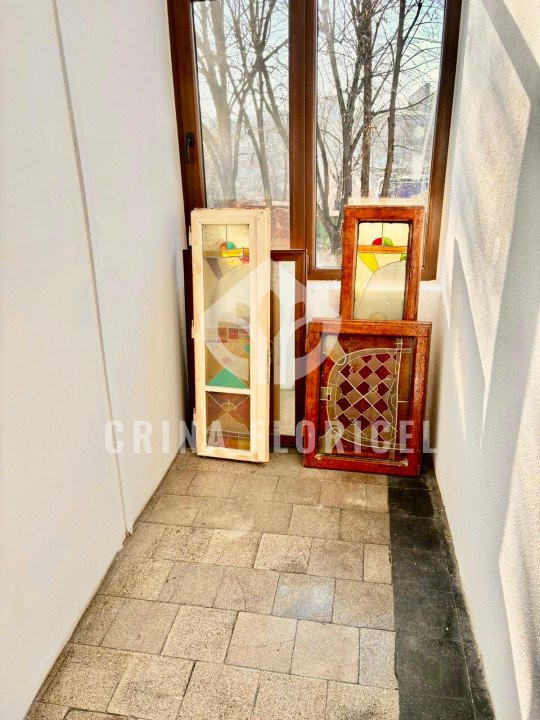 Vanzare 2 camere 54 mp , boxa 12,40 mp, curte 33,35 mp  - Calea Grivitei