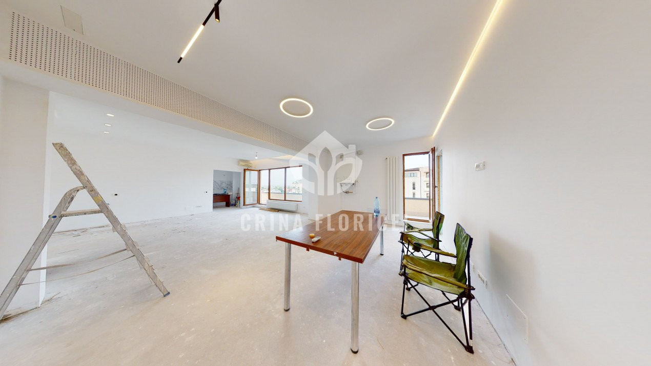 Apartament 4 camere tip penthouse, terasa 63 mp, -Baneasa
