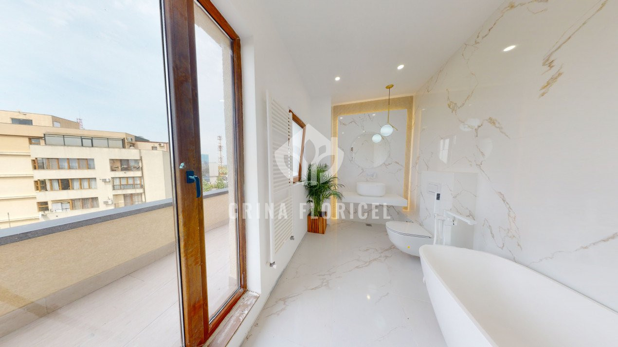 Apartament 4 camere tip penthouse, terasa 63 mp, -Baneasa