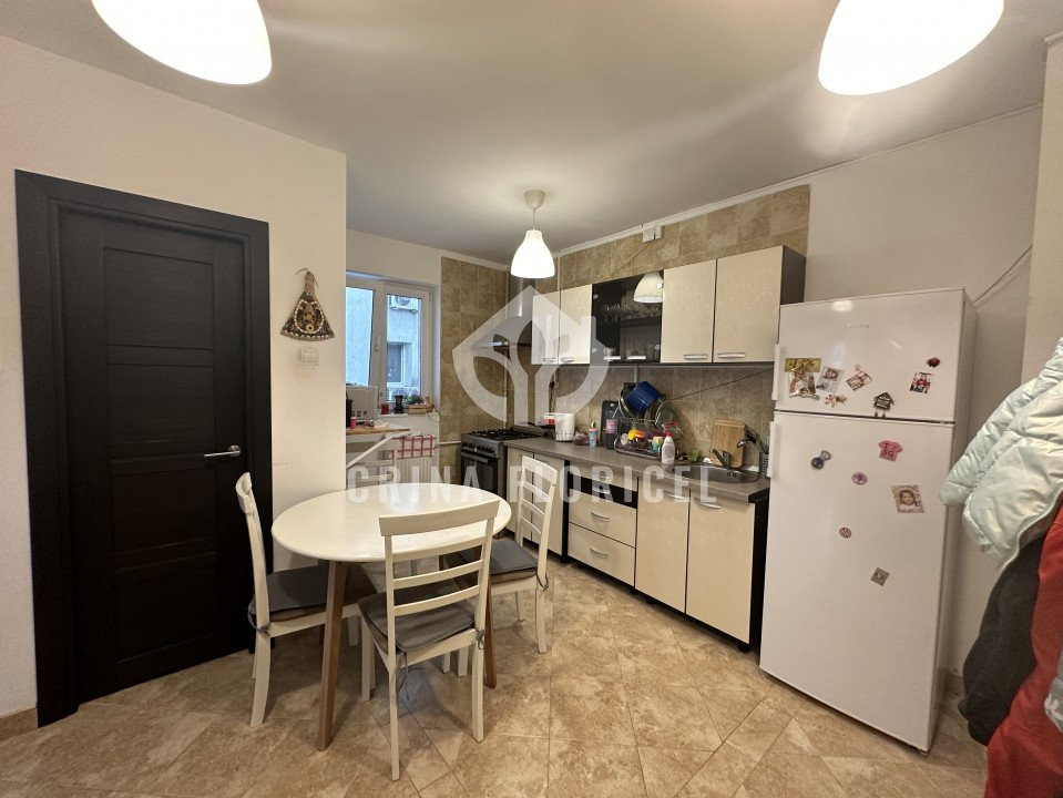 Vanzare apartament decomandat  3 camere - Dorobanti