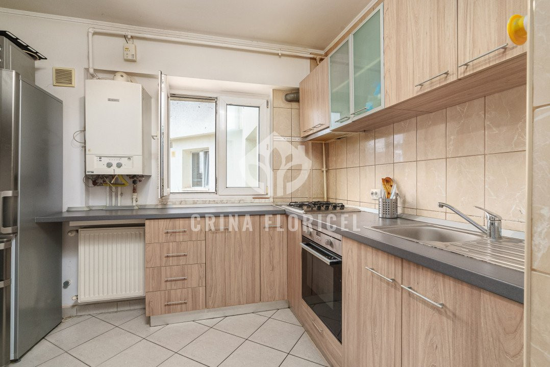 Vanzare 2 camere - centrala proprie - metrou 5 minute - Str Serbanescu -Aviatiei