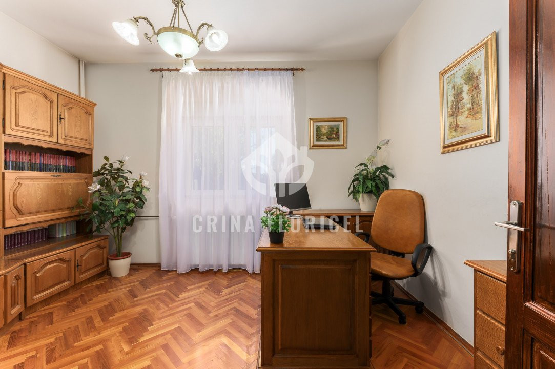 Vanzare vila 358 mp - teren 510 mp - curte libera 300 mp - Parcul Circului