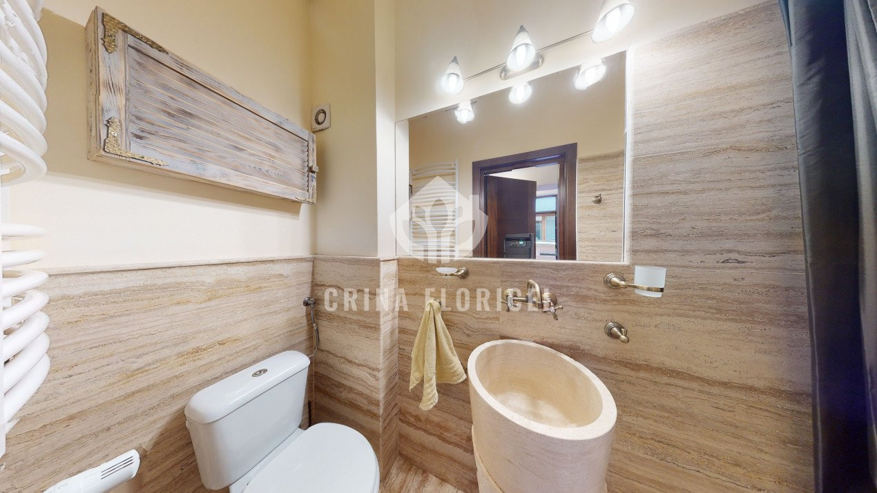 Vila 6 camere, suprafata utila 240 mp, curte - birouri / rezidential - Dorobanti