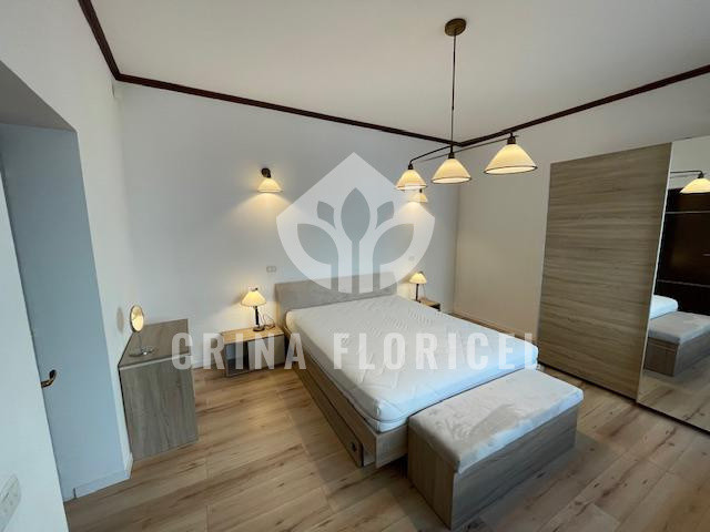Vila 6 camere, suprafata utila 240 mp, curte - birouri / rezidential - Dorobanti
