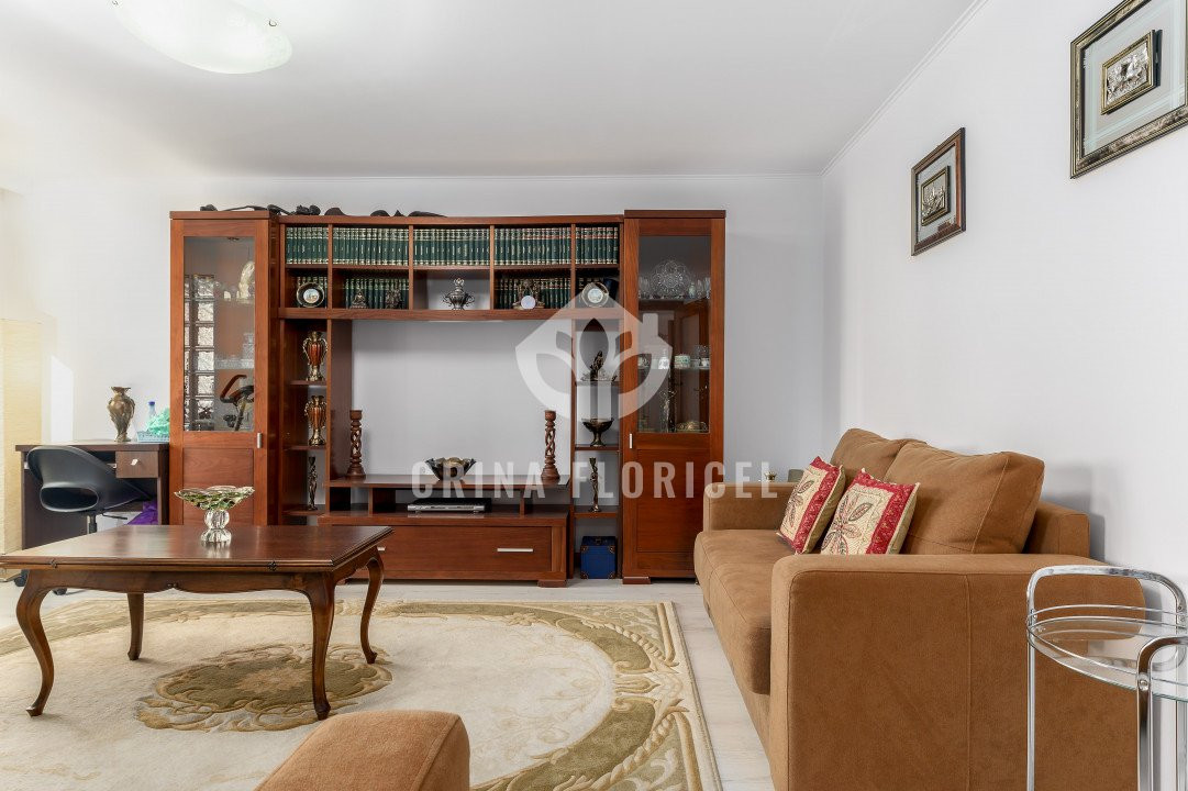OPORTUNITATE - 5 camere zona Uverturii- str Tugulea - 10 minute metrou Lujerului