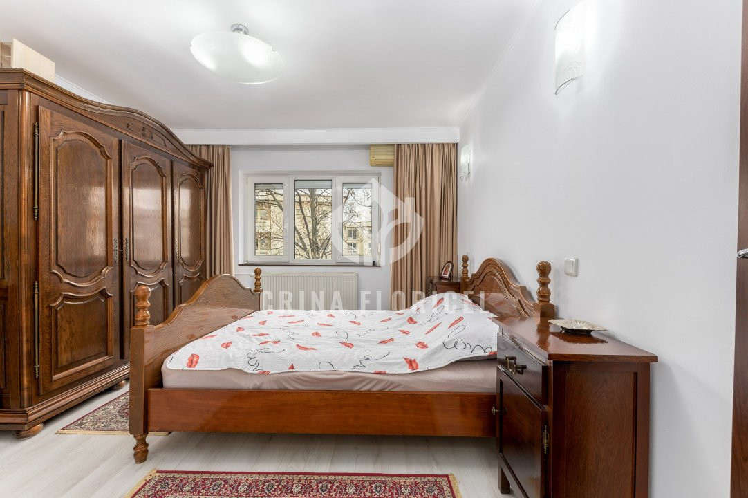 OPORTUNITATE - 5 camere zona Uverturii- str Tugulea - 10 minute metrou Lujerului