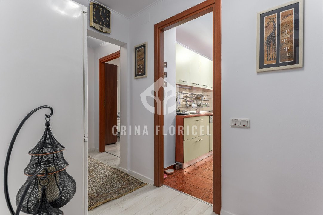 OPORTUNITATE - 5 camere zona Uverturii- str Tugulea - 10 minute metrou Lujerului