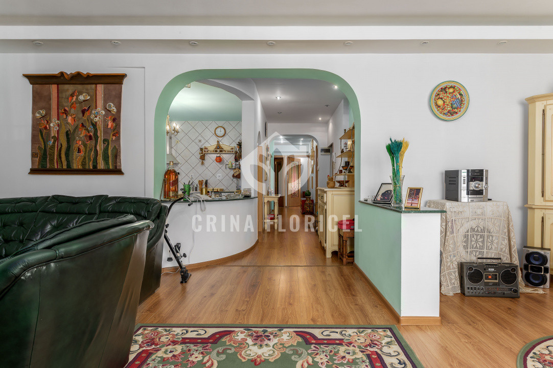 Vanzare apartament 4 camere, bloc boutique an 2000, garaj subteran - Dorobanti