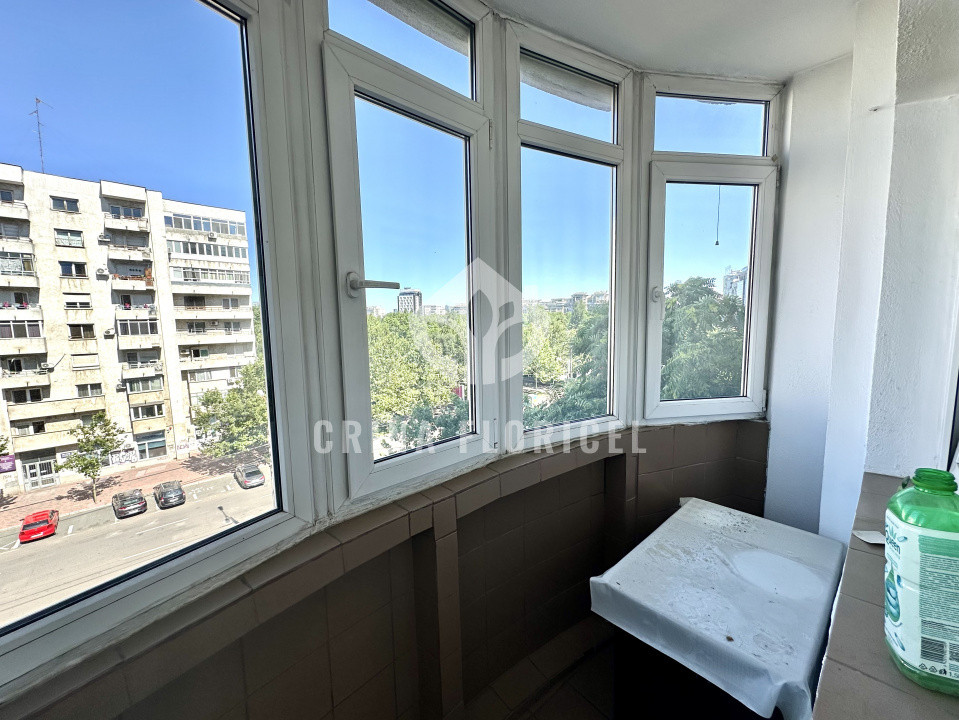 Vanzare 2 camere decomandat - metrou Timpuri Noi - str Nerva Traian