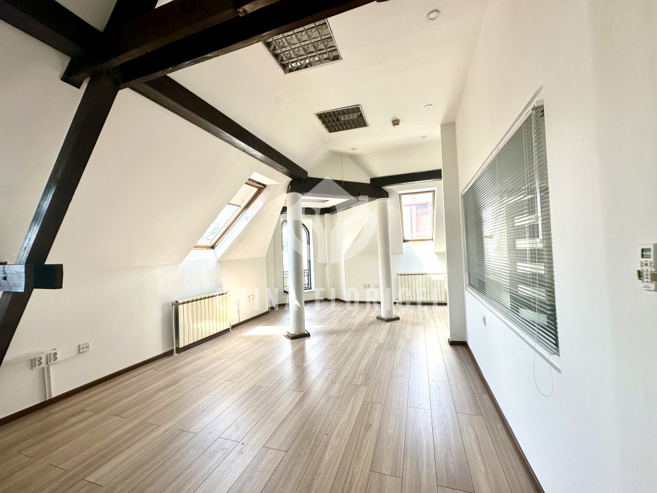 Vanzare vila restaurata si renovata - pretabila sedii companii - Aviatorilor