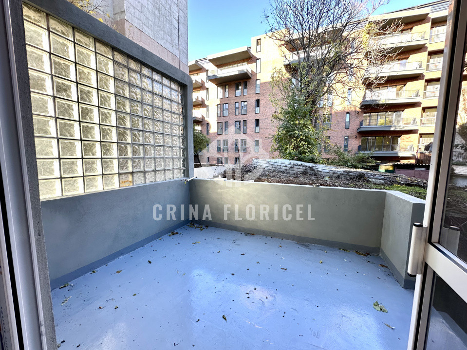 Apartament 3 camere, RENOVAT, prima inchiriere, terasa 15 mp - Str Ioan Slavici 