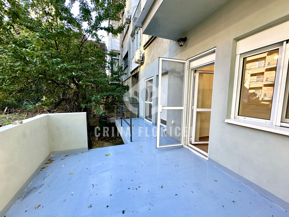 Apartament 3 camere, RENOVAT, prima inchiriere, terasa 15 mp - Str Ioan Slavici 