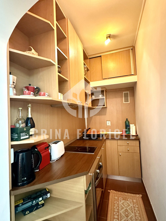 Vanzare 2 camere vis-a-vis Grand Hotel Bucharest  - Piata Universitatii