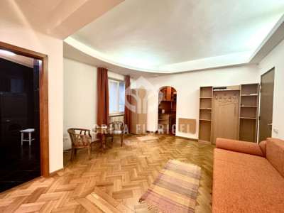 Vanzare 2 camere vis-a-vis Grand Hotel Bucharest  - Piata Universitatii
