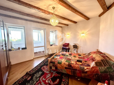 Vanzare mansarda 3 camere - str Serg.Maj.Ancuta Ilie - zona Parcul Carol